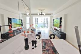 Charming bright 3brs 2bathrooms L10/15