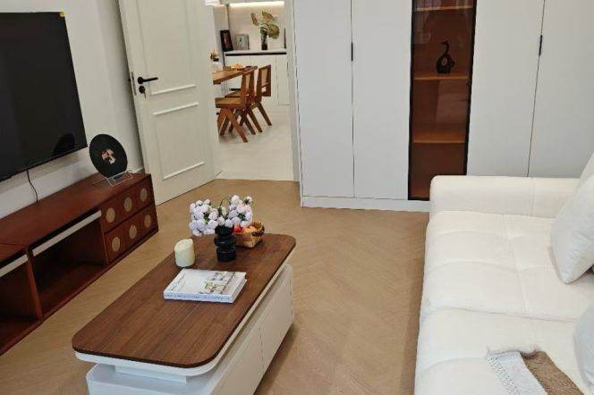 Fresh 1br Nr linyi xincun M6