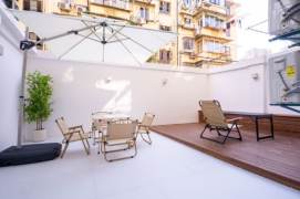 Modern 1br with Yard nr South Shaanxi Rd &IAPM   Line 1/10/12   