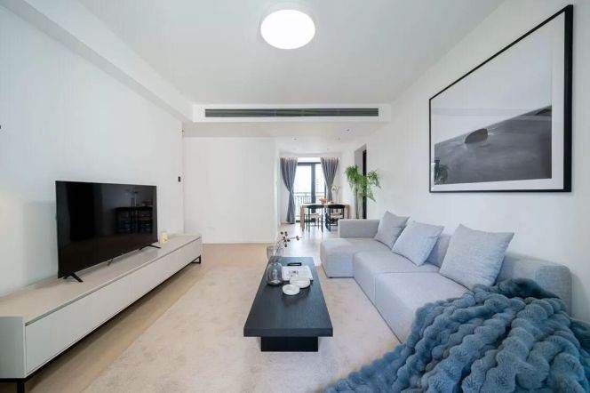 modern 3brs floor heating open balcony nice view in Gubei only 20.5K
