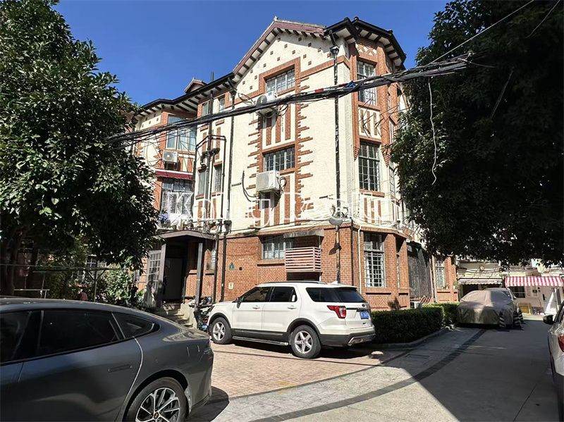 Housing image