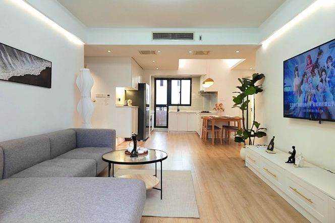 modern 2brs floor heating balcony in Gubei beside big park line 10 only 18.3K