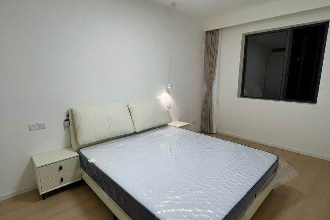 Cozy modern 2brs Nr jingan temple M2/7