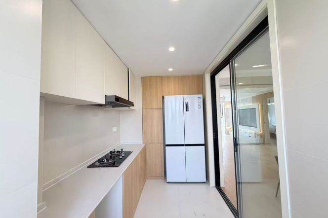 modern 4brs floor heating modern furniture near century park line 9 only 27K