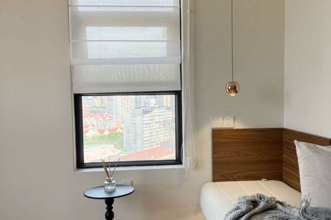 Short Term nice modern sunny cozy 1 br 7K M2/7/14 Jing'an Temple 
