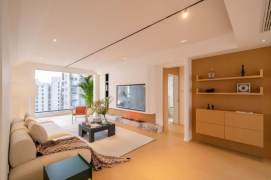 Just revovated brand new 3 br central AC floor heating M7/13/14 