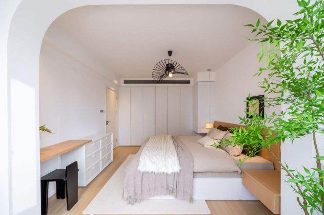 Pudong/Modern 1br 2lr/high floor/floor heating/central AC,Century Avenue@L2/4/6/9