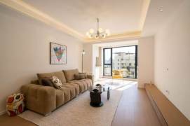 Elevator Newly Renovated 2Br/2Lr/1Bt@L3/4/10 Hongqiao Station 