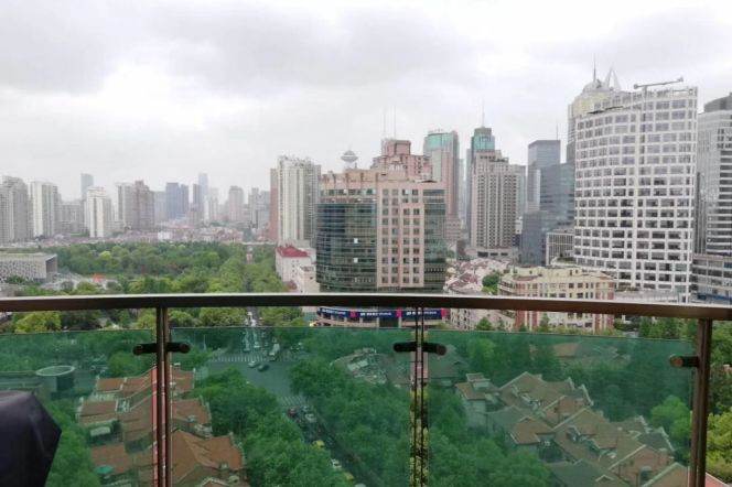Excellent 2br/2bt Balcony Flat