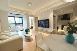 Brand new cozy bright nice modern 1 br 15.5K central AC floor heating M2/7/14 Jing'an 