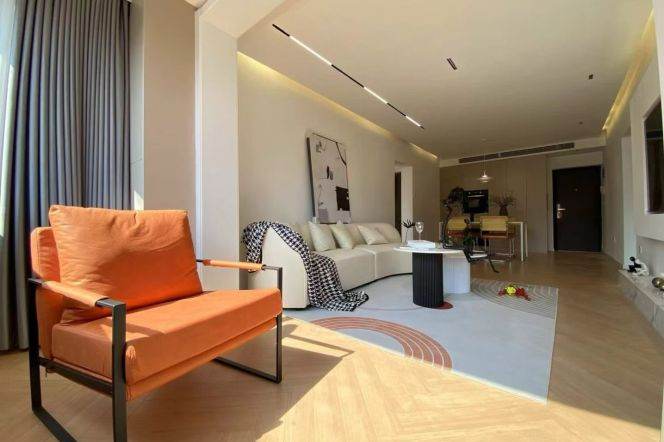 Brand new just renovated super nice modern 2 br central AC floor heating M2/7/14 Jing'an 
