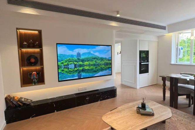 Brand new 3brs/2baths & balcony/elevator @Shangcheng Rd & Line 2/9