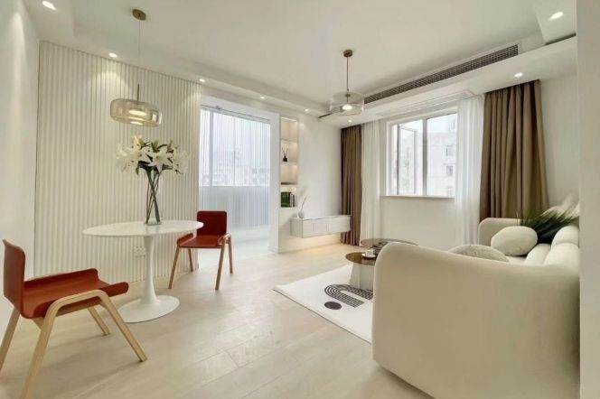 Great Bund view cozy bright nice modern 2 br golden location M2/7/14 Jing'an Temple 