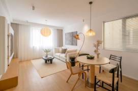 Pudong/Modern 1br 2lr/high floor/floor heating/central AC,Century Avenue@L2/4/6/9