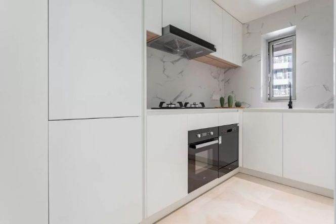 modern big 1 bedroom floor heating modern furniture beside Huang pu river 22K
