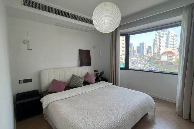 Modern 1br/75sqm & heating/oven@Jiangsu Rd & Line 2/11