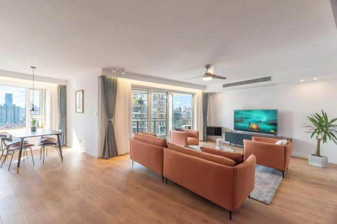 Modern 3brs/167sqm & balcony/heating @Wuning Rd & Line 13/14