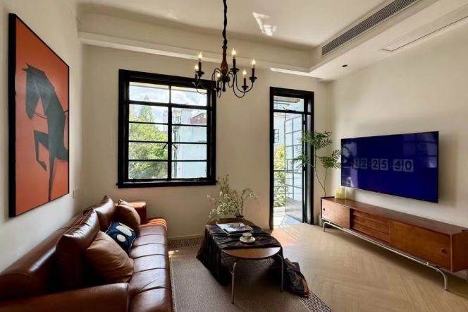 modern 2brs floor heating nice terrace near west nan jing road CBD line 2,12,13 only 17K