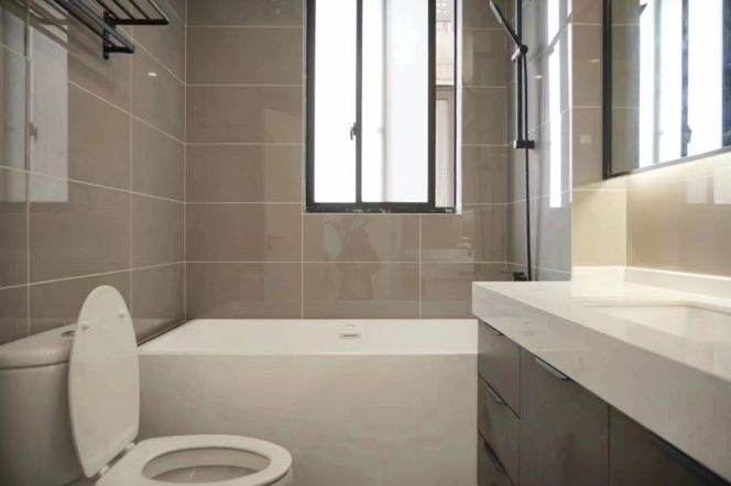 modern 2brs floor heating balcony modern furniture near west nan jing road line 2,12,13 