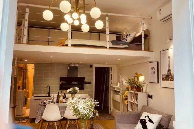 High ceiling 1Br/1Lr/1Bt apt nr South shanxi rd,M1/10/12/13