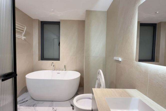 Modern 3brs with floor heating and balcony .Lian yang area