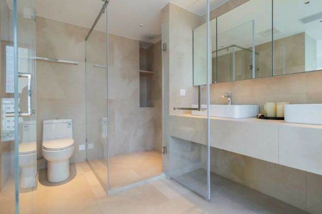 modern 2brs floor heating modern furniture open kitchen in Xintiandi Central park 