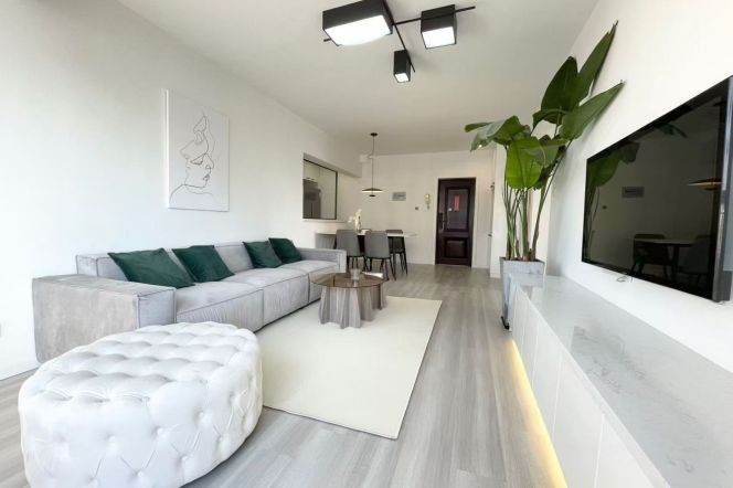 15.5k Comfort 3Br 2Bathr with floor heating Nr Hongqiao Rd.line3/4/10