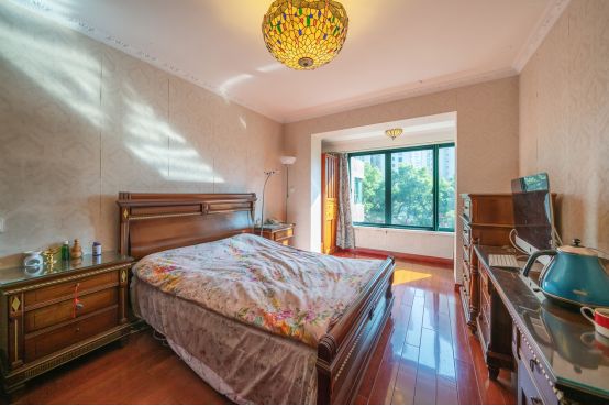 Traditional Stylish 2Brm With Central Ac Near Line 2/11 Jiangsu Rd