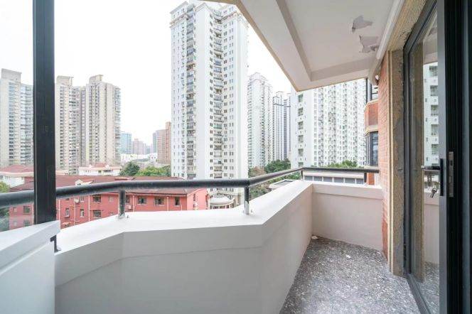 Spacious Bright 1Bed Floor Heating Balcony@Jiashan Road/L9/12