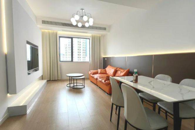 Line 3/4/7 Zhenping road - Affordable 2brs apartment with elevator 