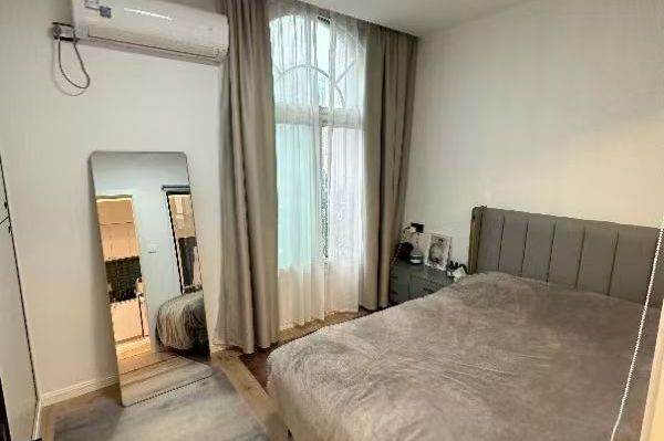 Elevator 2br/1lr @yishan rd sta 8.3k
