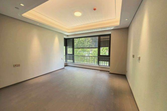 New Luxury 3+1BR Residence in Huangpu Core, First Rent