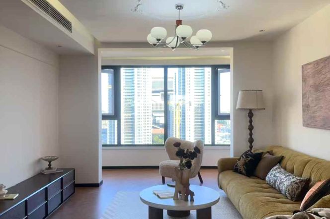 Longcao rd/elevator 2br 2baths/spacious&modern/big living room,@L12/3