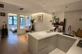 Old Jing'an 1BR/Elevator, Central AC+Floor Heating