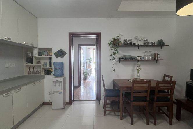 Yongjia & Yueyang Rd, fully furnished 1 bedroom, 1 bathroom with balcony 