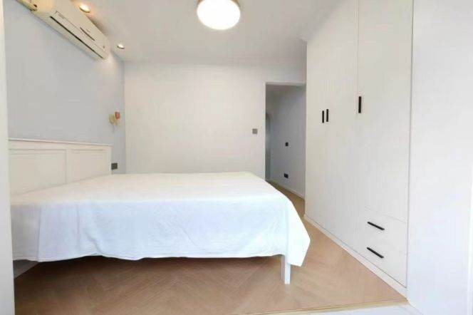 Bright 2br/1lr @zhongshan park sta 7k