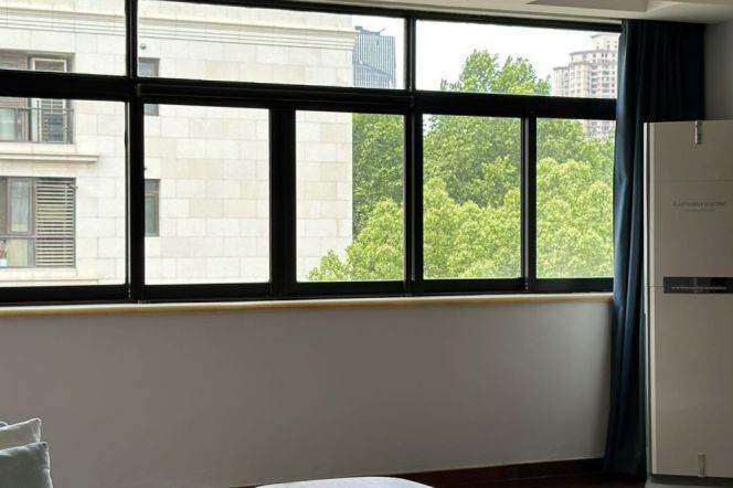 3 Brs, 2 Baths, 130 sqm, Fahuazhen/Panyu @ Jiaotong uni L10&11