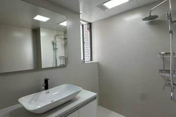 Greenery view 2Bedrooms Apartment near Line2 & 3 & 4 Zhongshan Park