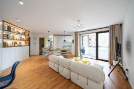 South facing 1br with Balcony@West Jianguo Road,Jiashan Road St.
