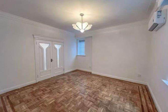 French-style apartment 2br @Jiaotong University 