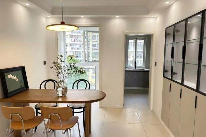 Elegant 3br,2bth,floor heating,close to Laowaijie
