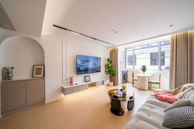 1+1br-Huayang Road – 6 minutes to Lines 2, 3, and 4 – Zhongshan Park