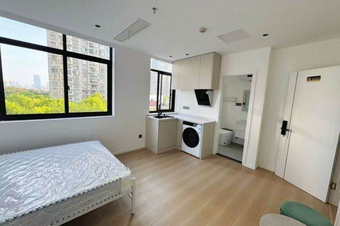 Cozy 1Br @ L9/12 Jiashan rd station