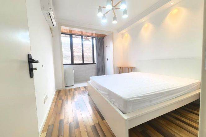 Cozy n beautiful 1 Br apt near Zhongshan Park