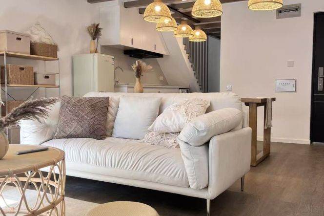 Changshu rd 1BR apartment
