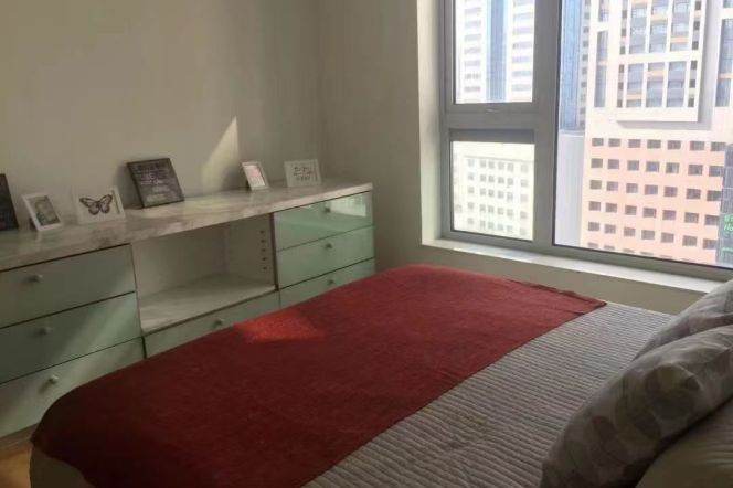 Suzhou river elevator 2BR apartment