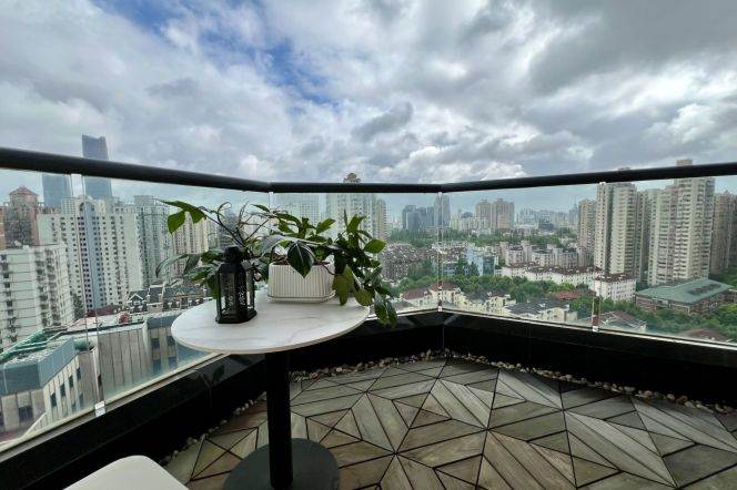 Luxury 4-Bedroom Penthouse Jiaotong uni , Xinhua Road