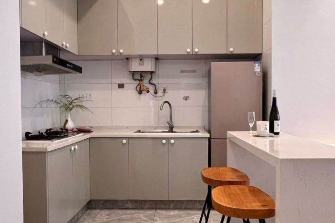 Jiangsu rd 1BR apartment with terrace