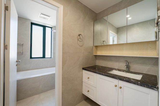 modern big 2brs floor heating modern furniture in Xujiahui 21K