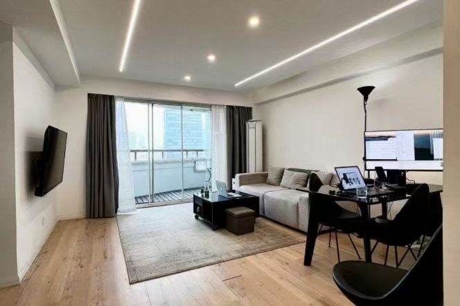 South Maoming/Yongjia rd floor heating 2bedrooms apt wt balcony; L1/10/12